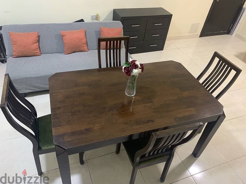 HURRY Pre-Loved Home Furnitures 1