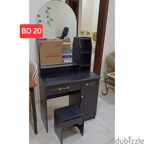 6 Door wardrobe & other items for sale with Delivery 2