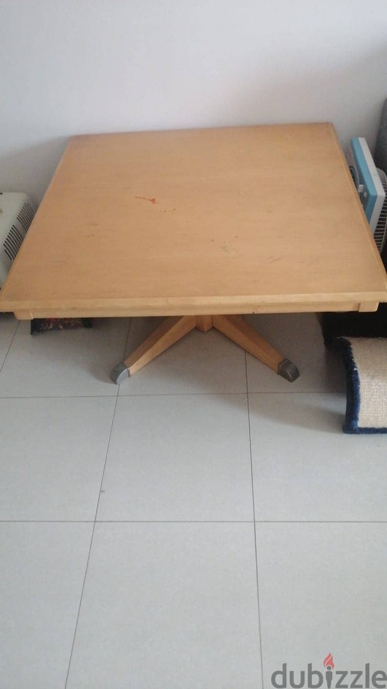 Used Furnitures 3