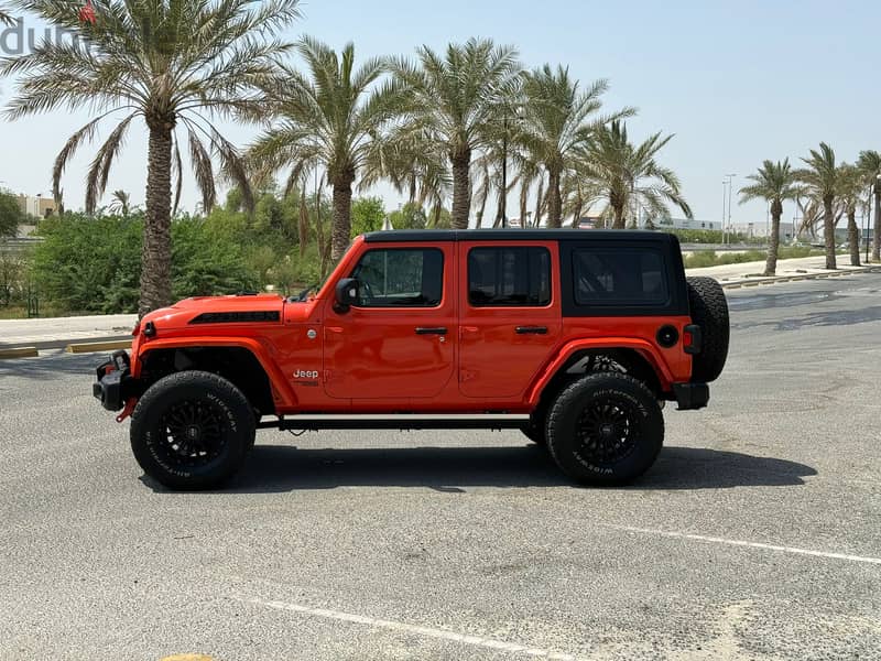 Jeep Wrangler sport plus 2020 Orange 2