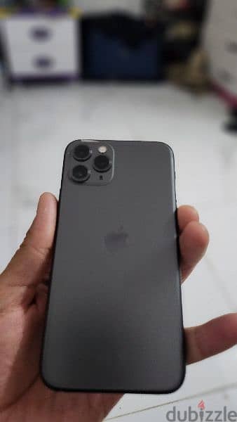 I Phone 11 pro 8