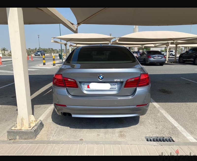 BMW 5-Series 2013 520 i 1