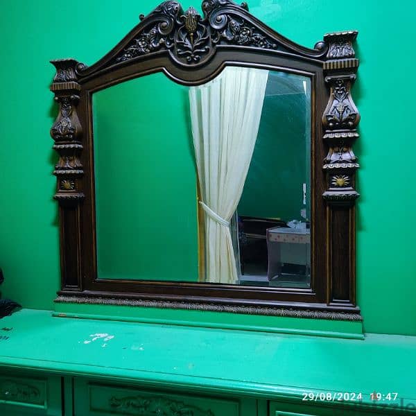 dressing table 2