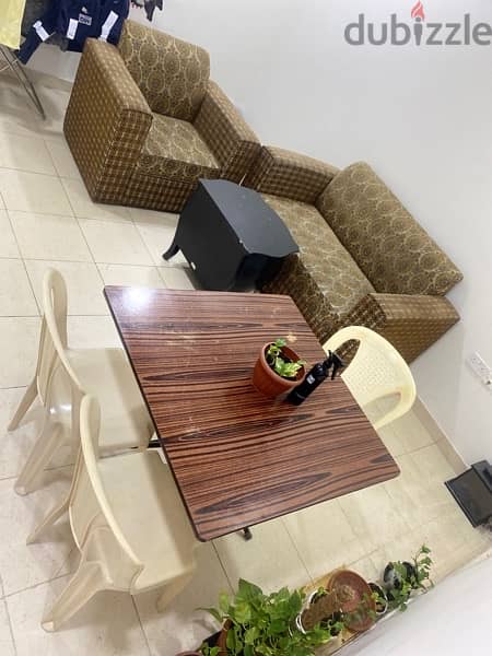 table with chairs for sale 2