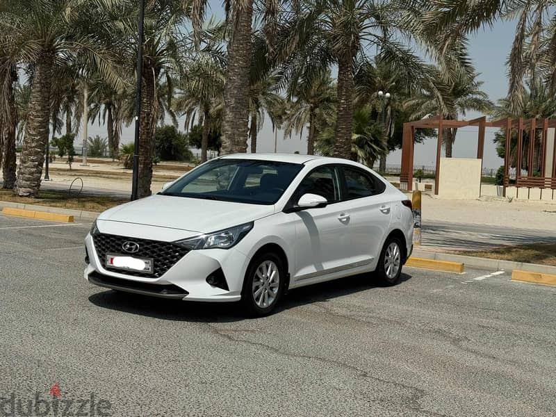 Hyundai Accent 2021 white 1