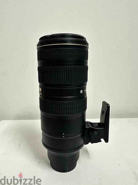 Nikon 70-200mm F2.8 VR II Telephoto Zoom lens 4