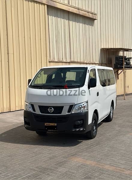 Nissan Urvan 2015 0