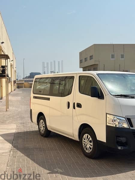 Nissan Urvan 2015 2