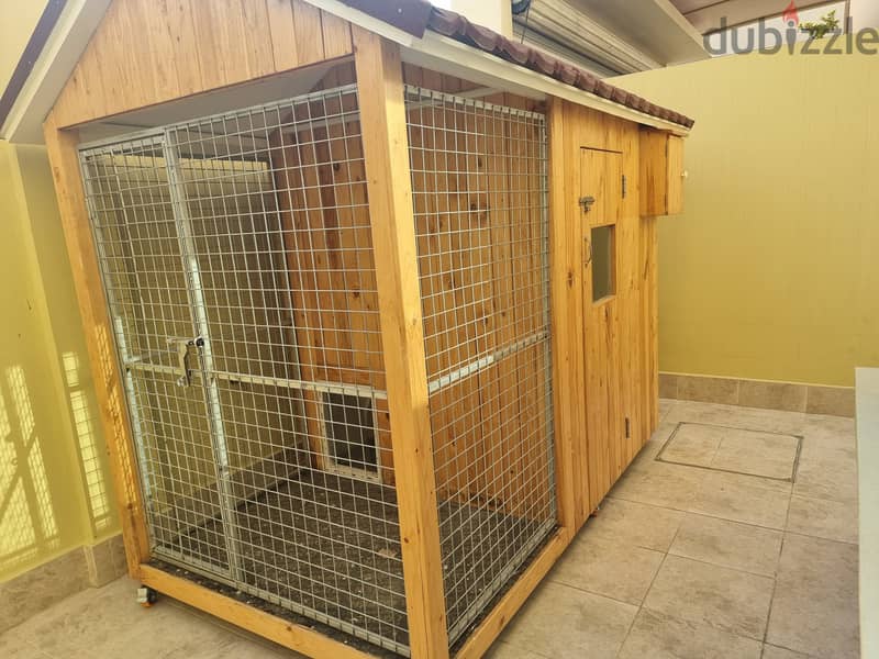 Luxury wooden dog house with spilt AC 0