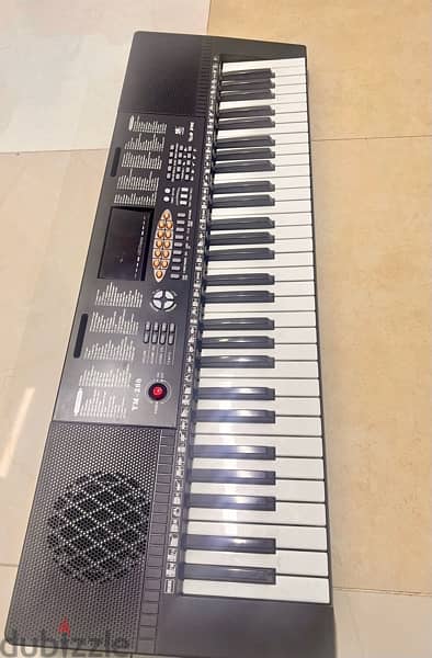 electronic piano keyboard 1