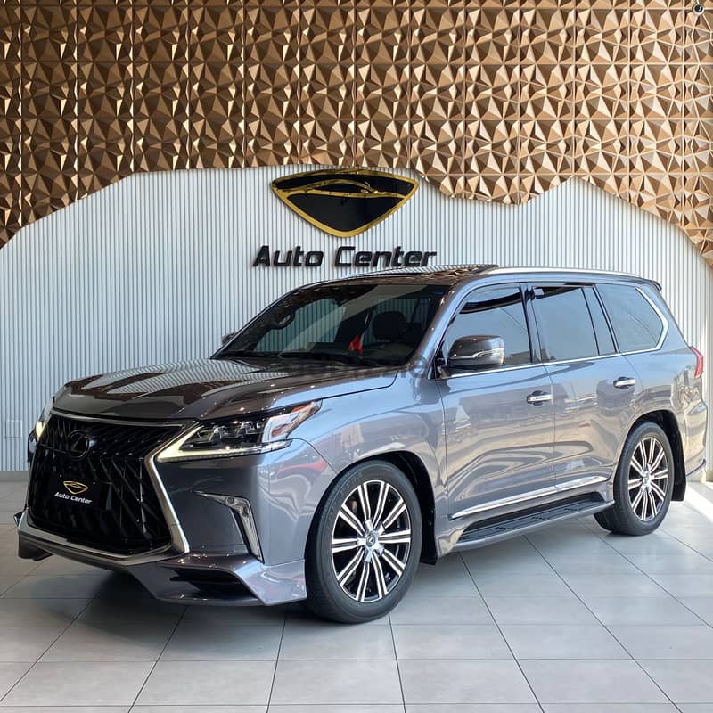 Lexus LX 570s 2