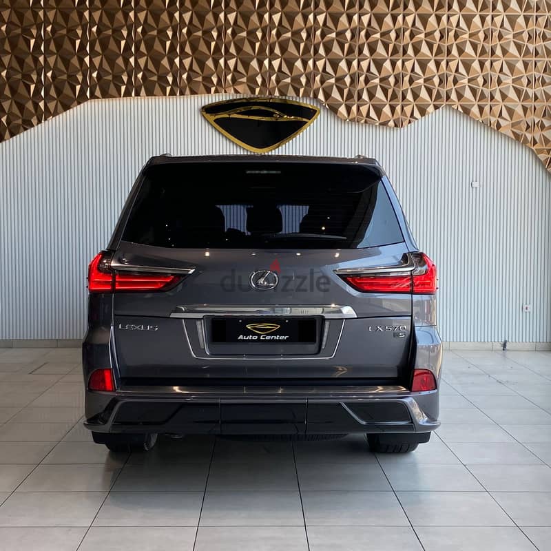 Lexus LX 570s 5