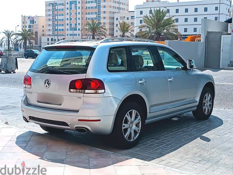 Volkswagen Touareg 2009 V6 3.5L Full Option Compact SUV FOR Sale 4