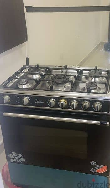 excellent condition cooking range Media company 1