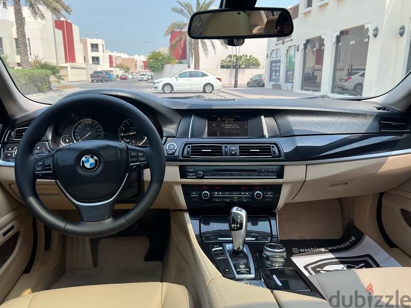 BMW 5-Series 2015 8