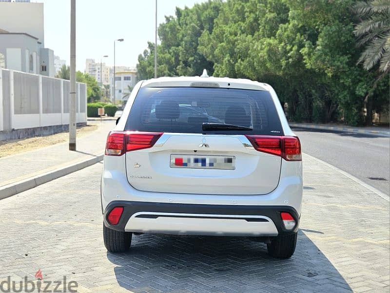 MITSUBISHI OUTLANDER 4×4 2019 SINGEL OWNER 4