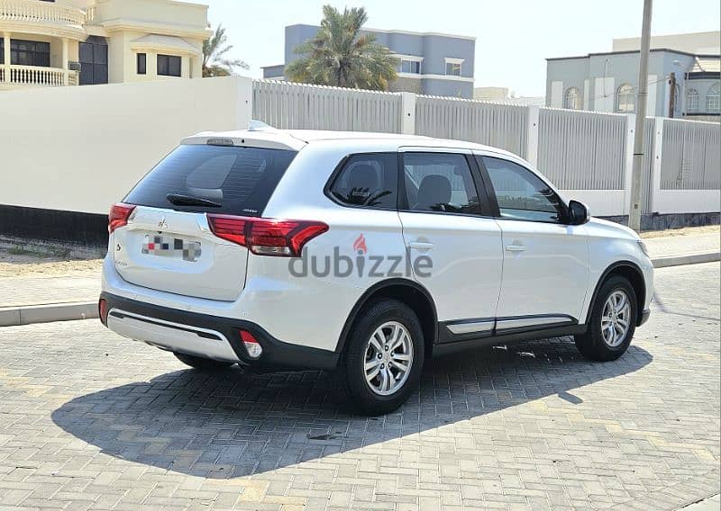 MITSUBISHI OUTLANDER 4×4 2019 SINGEL OWNER 5