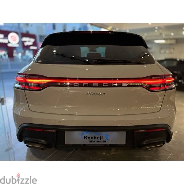 Porsche Macan 2022 1