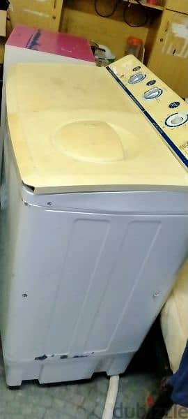 washing machine good condition very working 4