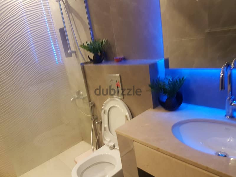 Amazing 42nd floor flat for rent 1