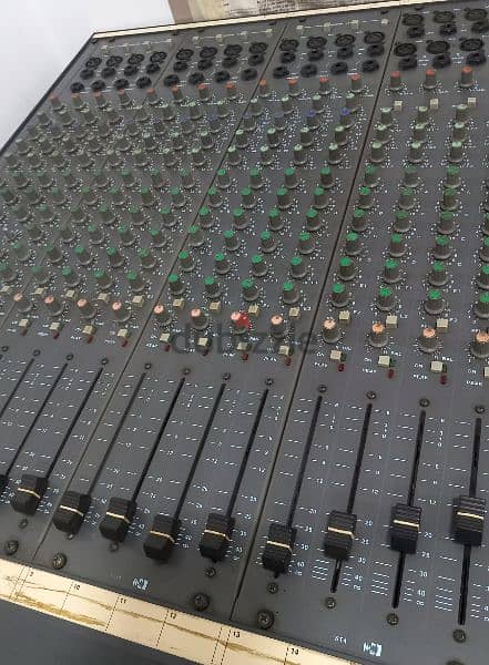 16 Channel Mixer 2