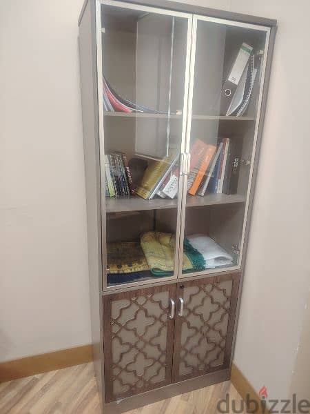 manager office table with cupboard 3