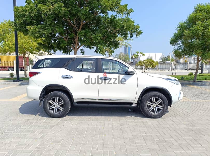 Toyota Fortuner 2019 6