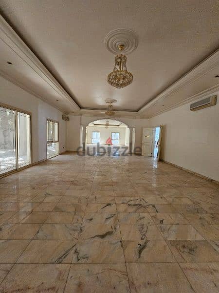 Commercial Palace in the heart of Manama | Luxurious way of life 5