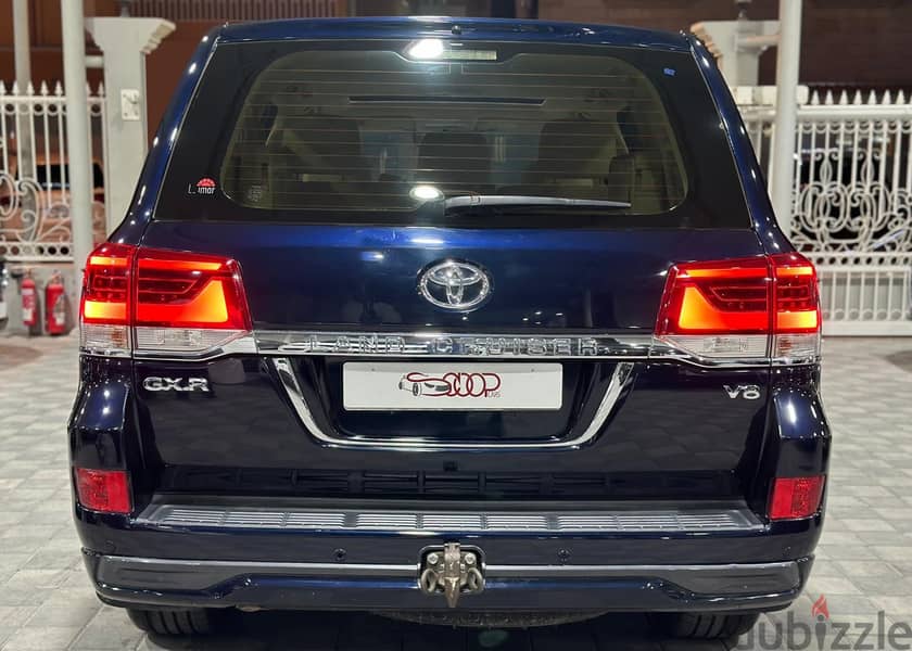 Toyota Land Cruiser 2020 12