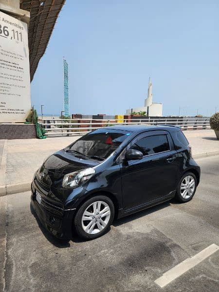 Toyota IQ 2011 7