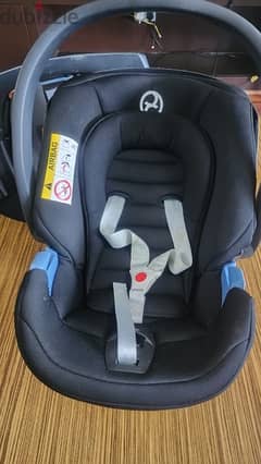 Baby Car seat of Maxi Cosi from UK