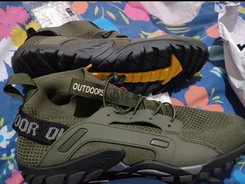 new hiking shoes for sale never used size 44 2