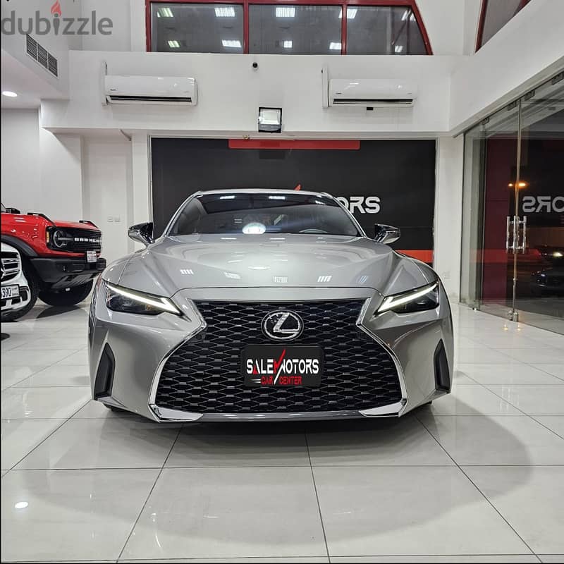 Lexus IS 350 2024 1