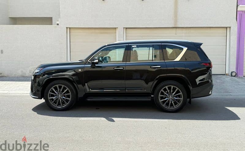 2023 model Lexus LX-600 F Sport 2