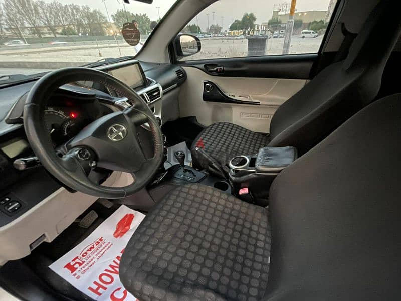 Toyota IQ 2012 3