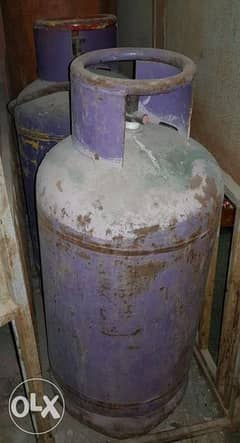 Gas cylinders for sale two pieces 0