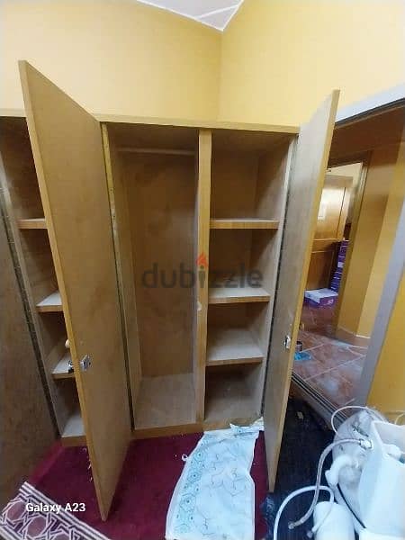 3 door cupboard. call & WhatsApp +973 3417 1814 2