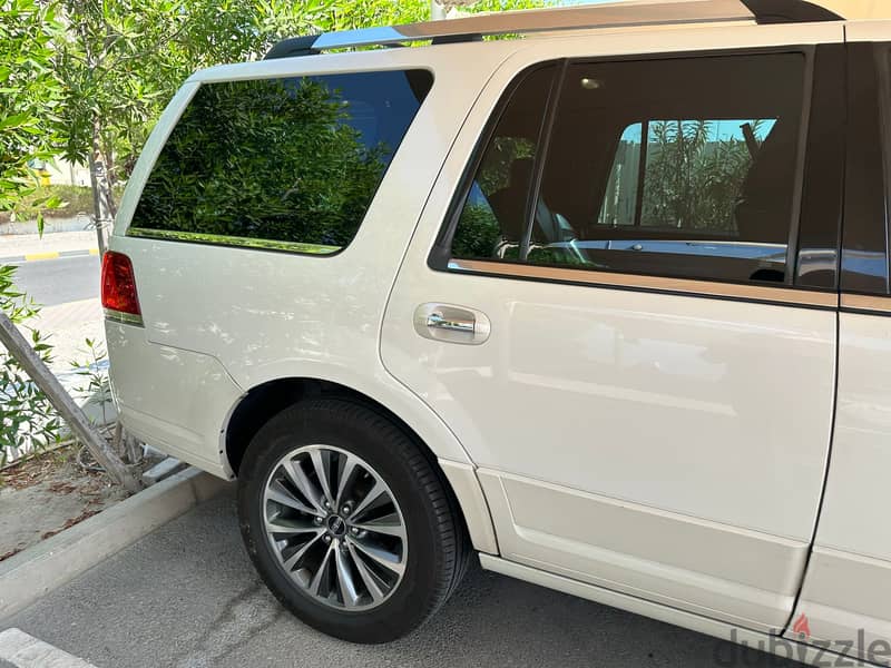 Lincoln Navigator 3.5T reserve (AWD) 2017 9