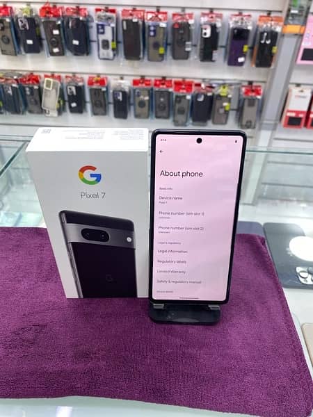 Google pixel 7 like new 0