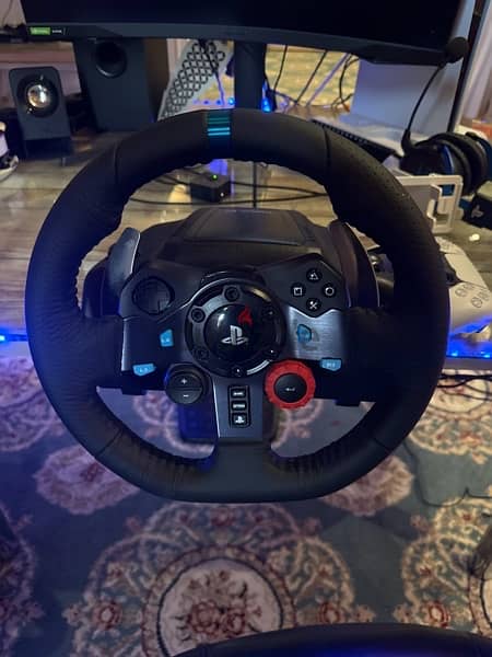 barely used Logitech g29 steering simulator 1