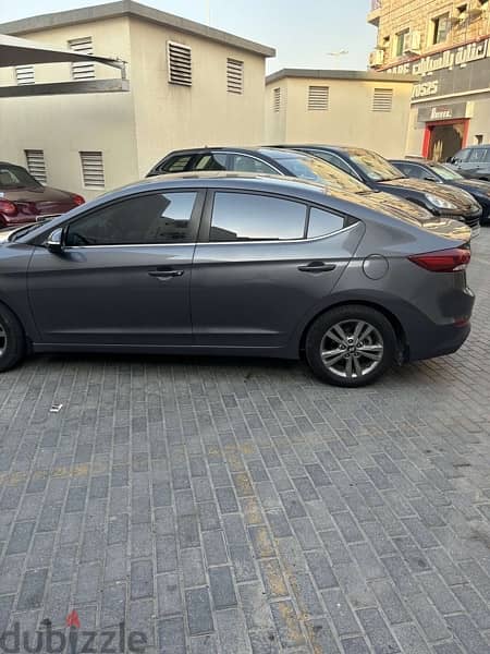 Hyundai Elantra 2018 1