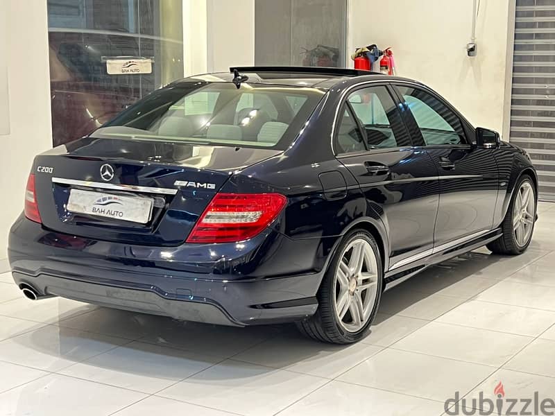 Mercedes-Benz C200 AMG MODEL 2012 FOR SALE 4