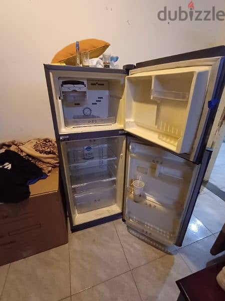 whirlpool fridge/freezer 1