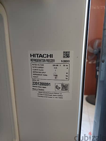 Hitachi refrigerator- freezer 3