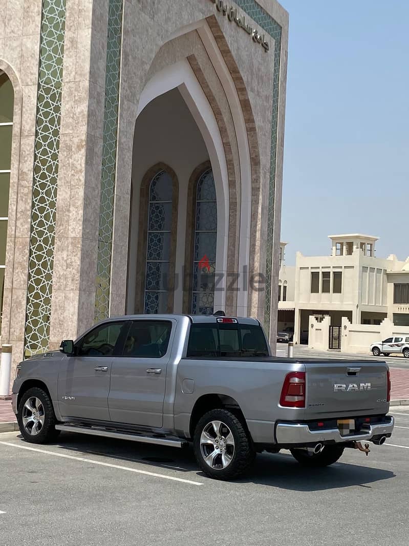 Dodge Ram 2019 Bighorn 1500 4x4 5