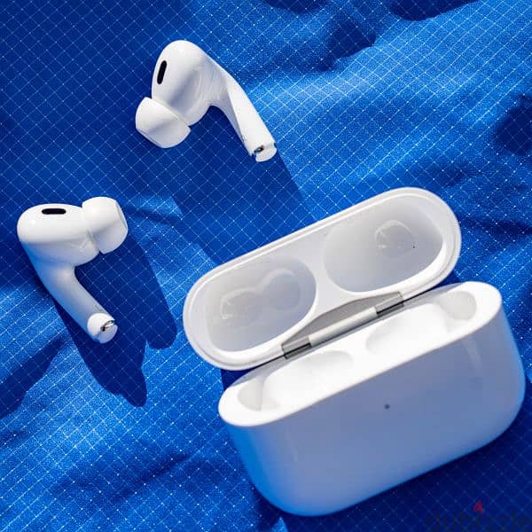 Apple AirPods Pro (2nd Gen) 1