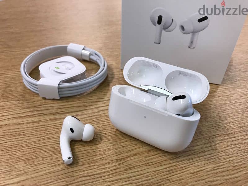 Apple AirPods Pro (2nd Gen) 2