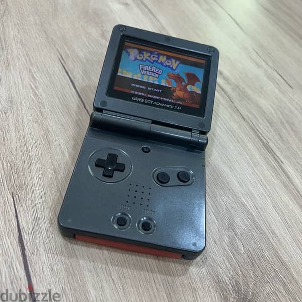 Gameboy Advance SP 1