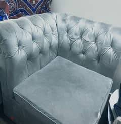 sofa like new only 25 0