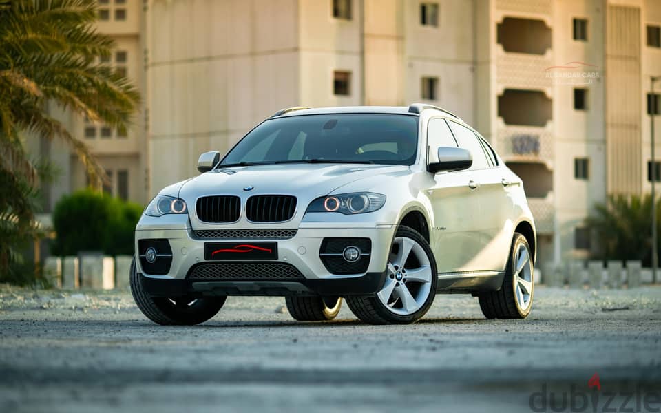 BMW X6 2012 Excellent Condition Silver 1